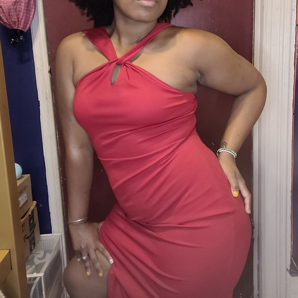 Red evening dress with long side slit size 10 - Picture 1 of 3